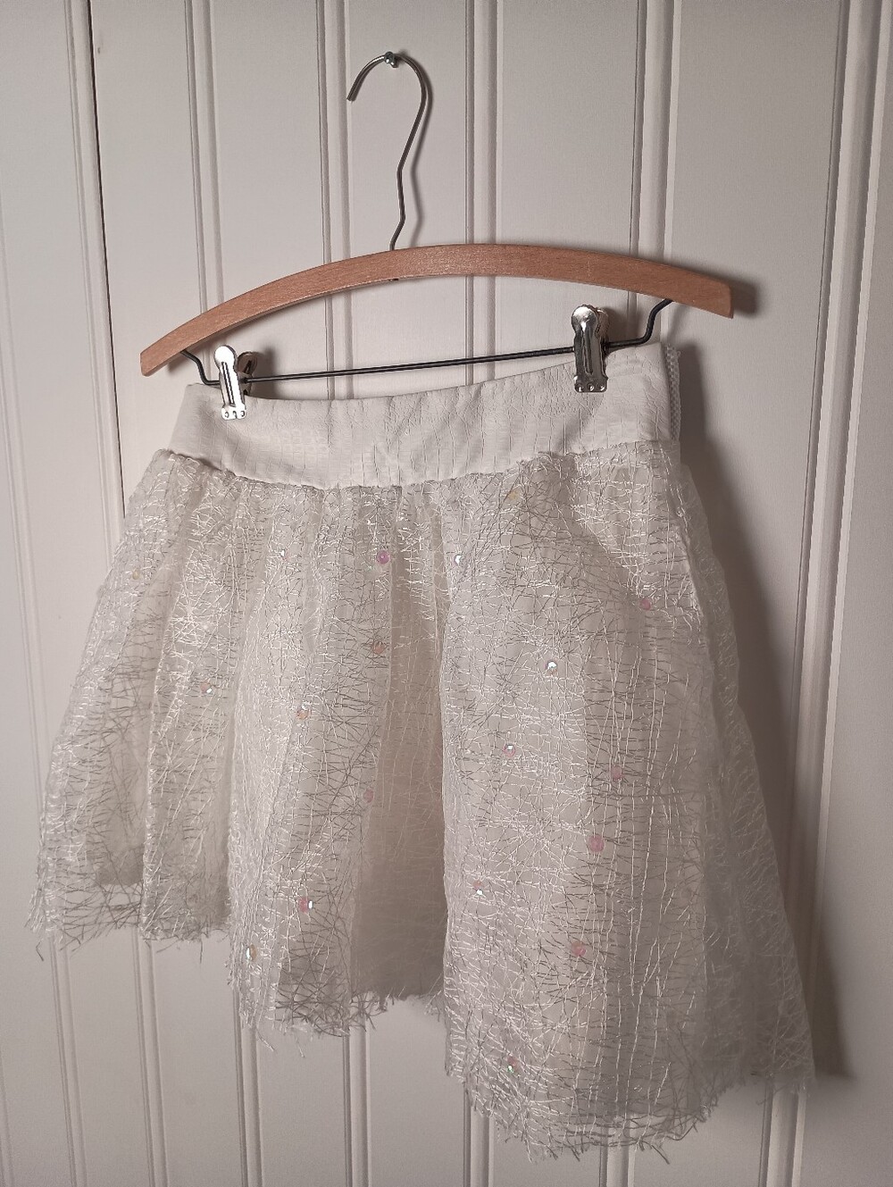 TOV Los Angeles- White Sparkle Tulle Skirt- Size 40/M